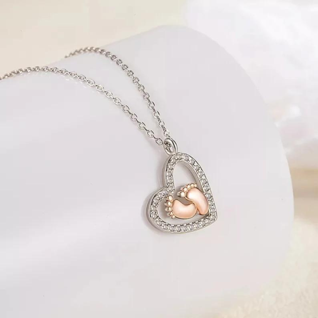 Mama To Be Necklace Gift for Pregnant Woman Baby Shower Present